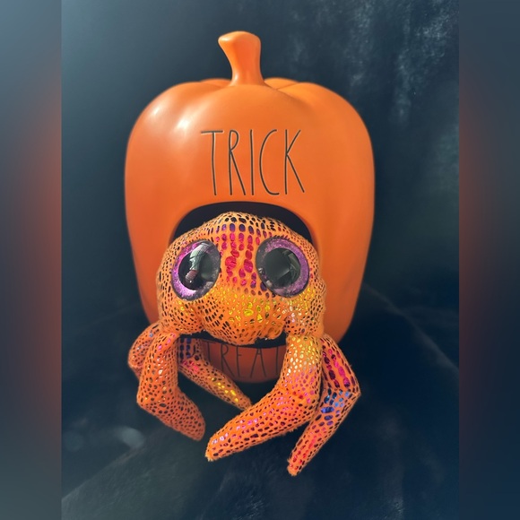 TRICK or TREAT Rae Dunn Pumpkin candy bowl keeper jar brand new - Picture 3 of 3